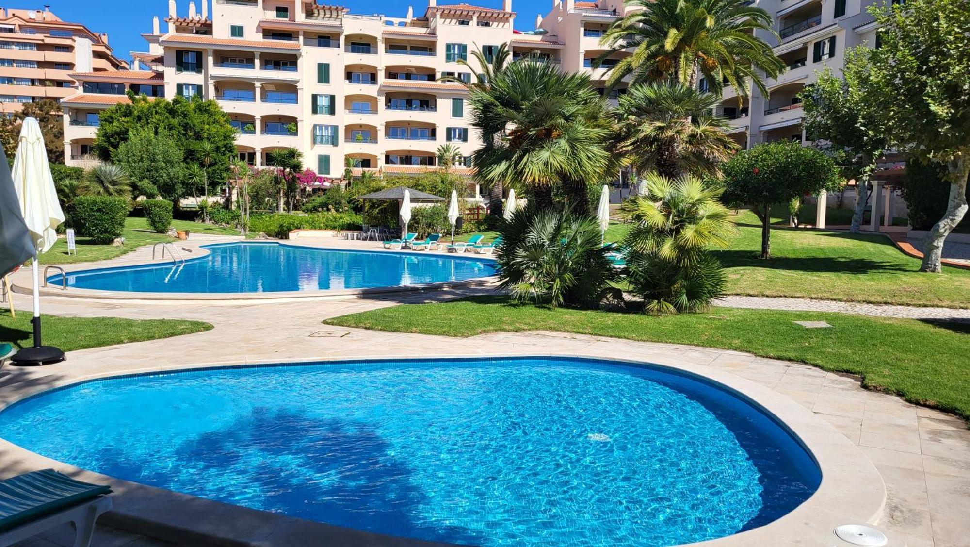 Luxury Apartment near Cascais Town&Marina Extérieur photo